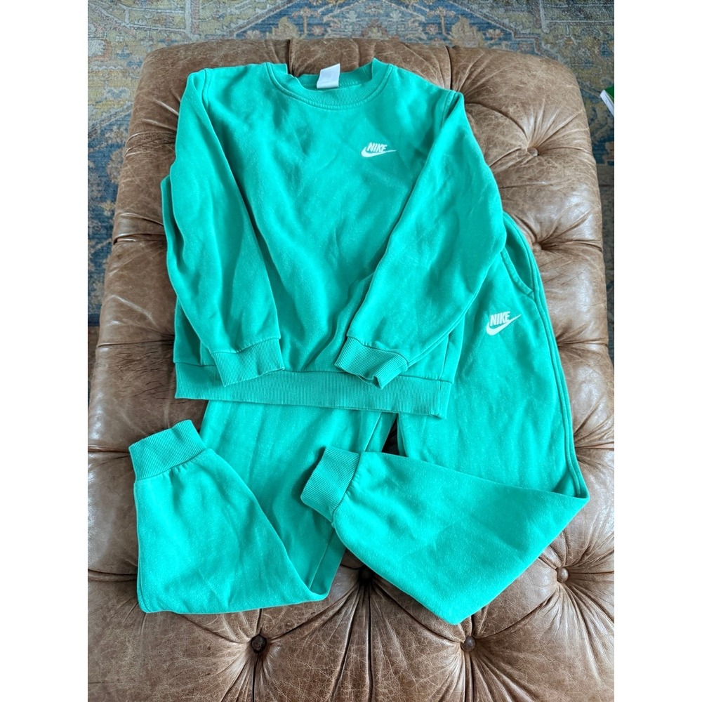 Nike Kids Sportswear Crewneck Sweatshirt and Joggers Set Green Size Medium